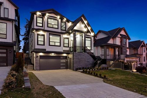 16611 Bell Rd, Surrey, BC, V3S1H7 | Card Image