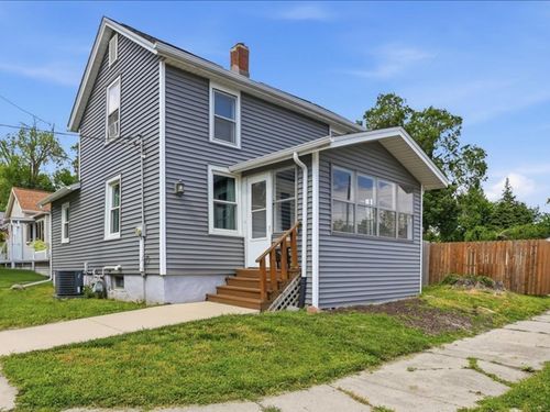 1101 N Western Ave, Bloomington, IL, 61701-1560 | Card Image