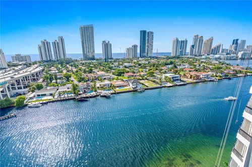 apt-1909-19195 Mystic Pointe Dr, Aventura, FL, 33180-4508 | Card Image