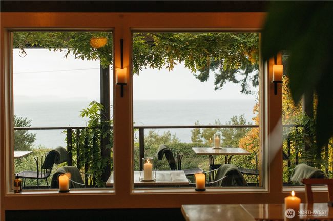 2579 W Shore Drive, House other with 8 bedrooms, 11 bathrooms and null parking in Lummi Island WA | Image 7