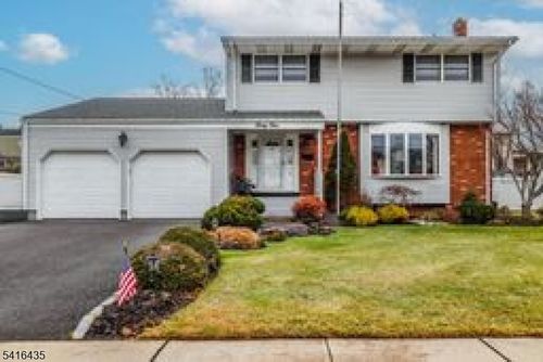 34 Timberlane Dr, Colonia, NJ, 07067-2932 | Card Image