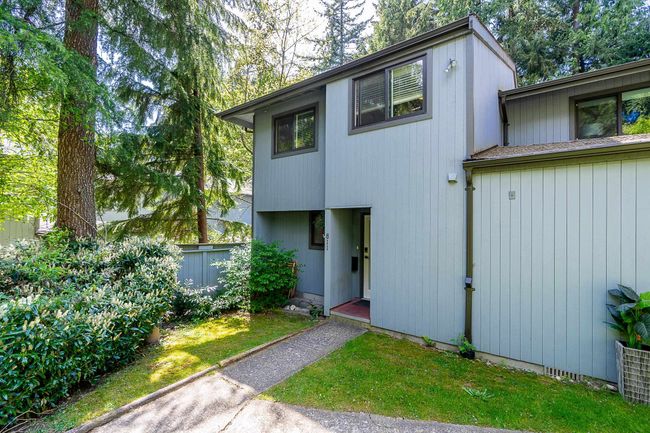 View of front facade with fence | Image 29