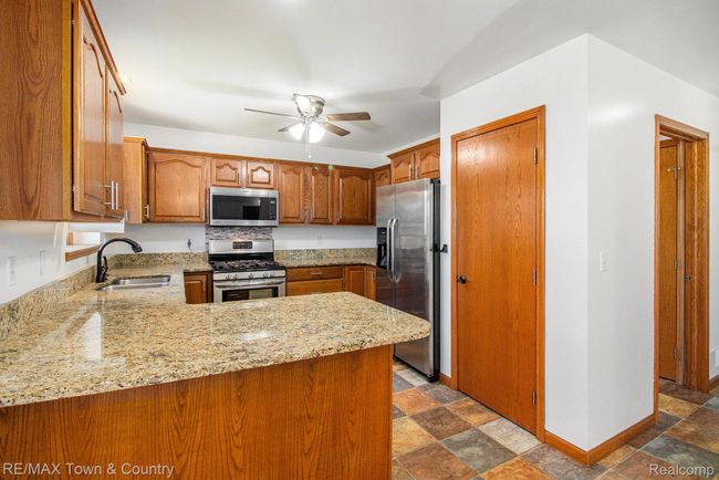 012_img_8081_937.jpg | Image 11