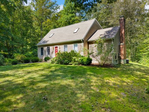 124 Kelsey Hill Rd, Deep River, CT, 06417-1616 | Card Image