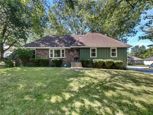 13201 E 53rd St, Kansas City, MO, 64133-2639 | Card Image