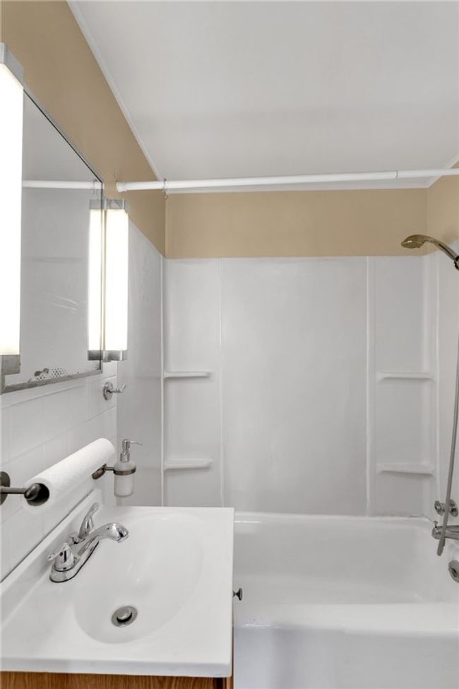 2328 Mount Troy Rd, House other with 4 bedrooms, 2 bathrooms and null parking in Pittsburgh PA | Image 18
