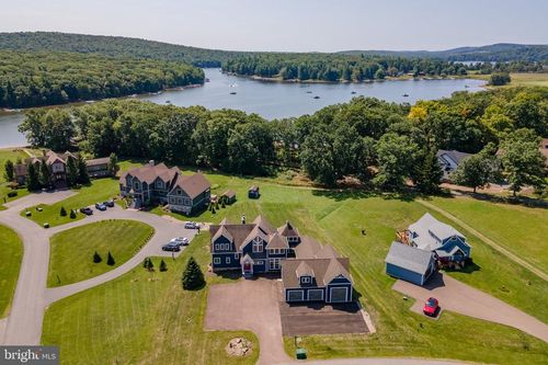 662 Waterfront Greens Dr, SWANTON, MD, 21561 | Card Image