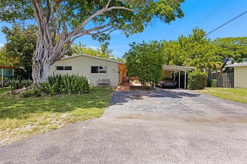 1433 Ne 22nd St, Wilton Manors, FL, 33305-2318 | Card Image