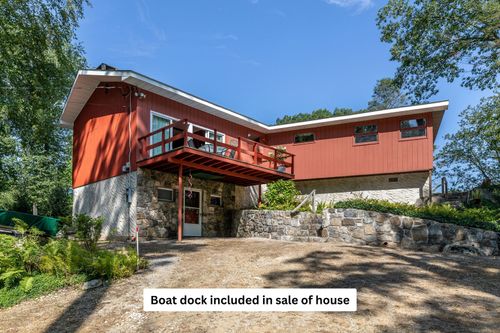 1 Sylvan Rd, New Fairfield, CT, 06812-5117 | Card Image