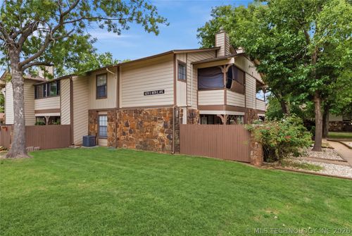 d-41-u-d-6376 S 80th East Ave, Tulsa, OK, 74133 | Card Image