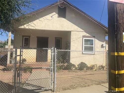 4264 Victoria Ave, Riverside, CA, 92507-5017 | Card Image