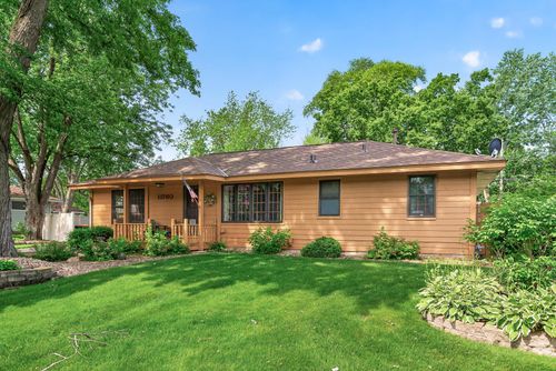 11760 Sand Creek Dr Nw, Coon Rapids, MN, 55448-2252 | Card Image