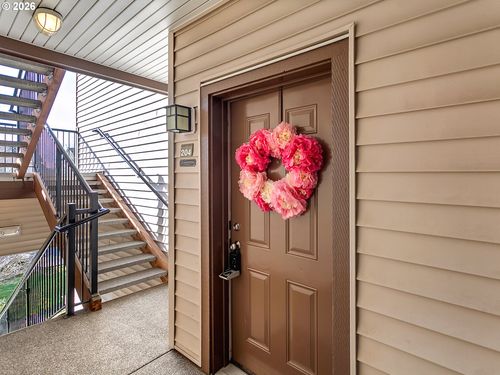 204-10664 Ne Holly St, Hillsboro, OR, 97006-7005 | Card Image