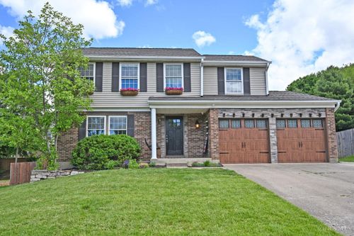 7712 Stonehill Dr, Cincinnati, OH, 45255 | Card Image