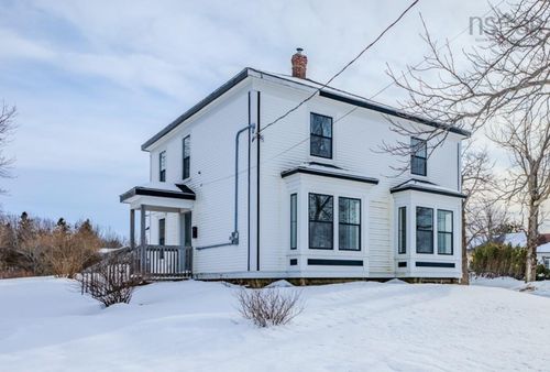 13836 Highway #6, Wallace, NS, B0K1Y0 | Card Image