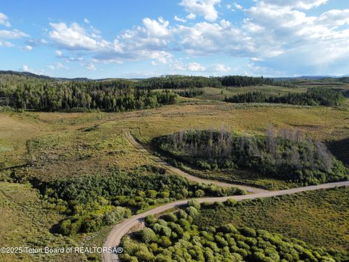 127 Mountain View Dr, Bondurant, WY, 82922-5025 | Card Image