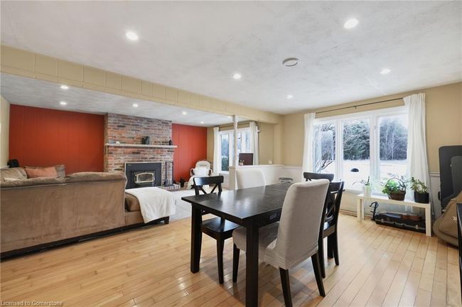 945 Regional Rd 97, House other with 3 bedrooms, 2 bathrooms and 8 parking in Puslinch ON | Image 15