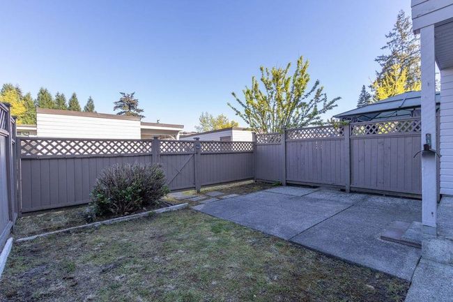 3348 Vincent Street, Townhouse with 3 bedrooms, 1 bathrooms and 2 parking in Port Coquitlam BC | Image 10