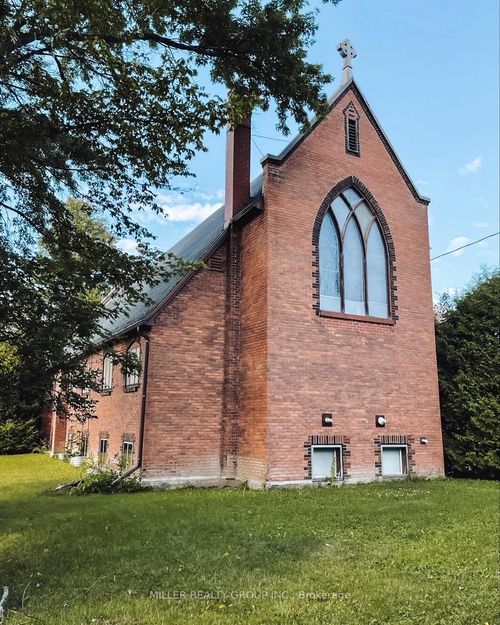 160 Whitewood Ave, New Liskeard, ON, P0J1P0 | Card Image