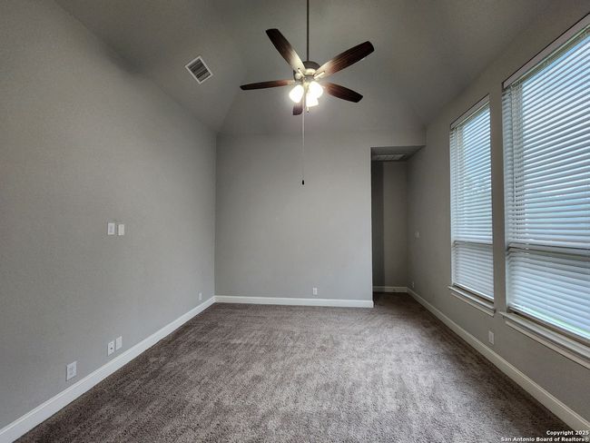 1113 Carriage Loop, House other with 4 bedrooms, 4 bathrooms and null parking in New Braunfels TX | Image 14