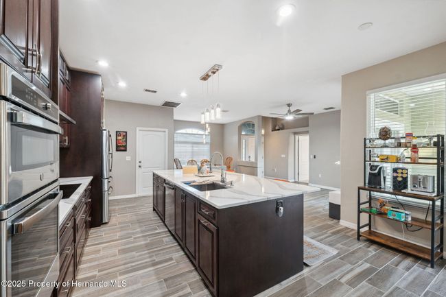 Kitchen | Image 16