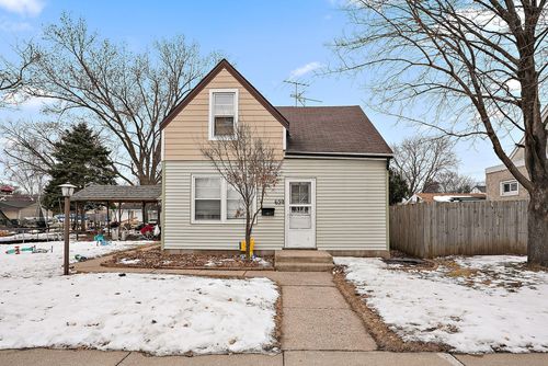 639 14th Ave N, South Saint Paul, MN, 55075-1631 | Card Image
