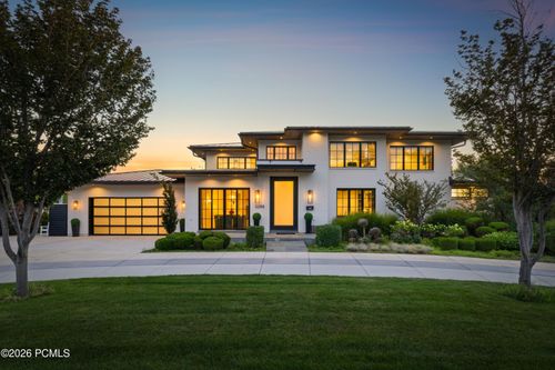 2258 S 2200 E, Salt Lake City, UT, 84109-1135 | Card Image