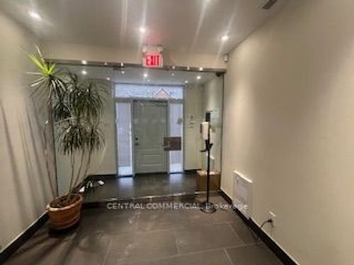 12-202-30 Wertheim Court, Richmond Hill, ON, L4B1B9 | Card Image