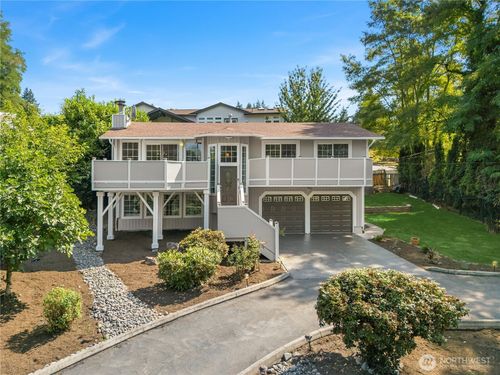 11004 100th Ave Ne, Kirkland, WA, 98033-4419 | Card Image