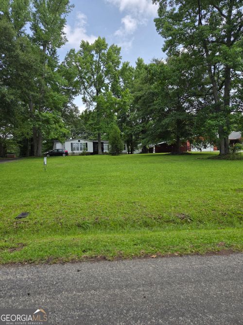 453 Lake Dr, Manchester, GA, 31816-5013 | Card Image