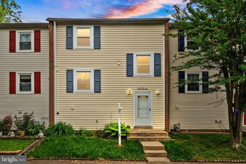 4932 Tibbitt Ln, BURKE, VA, 22015-1515 | Card Image