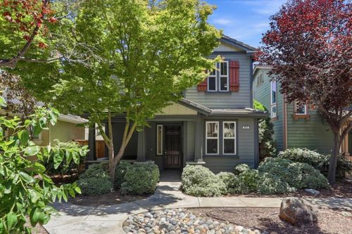 657 Woodland Ter, San Jose, CA, 95112-2380 | Card Image