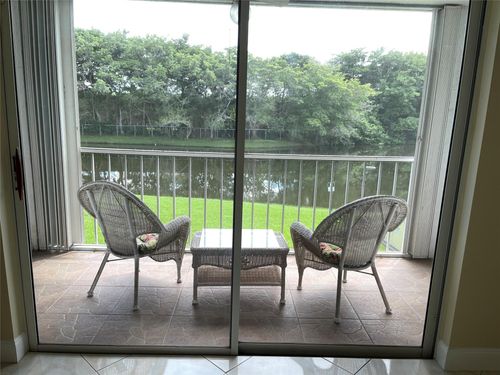 apt-203-5936 Morningstar Cir, Delray Beach, FL, 33484-8573 | Card Image
