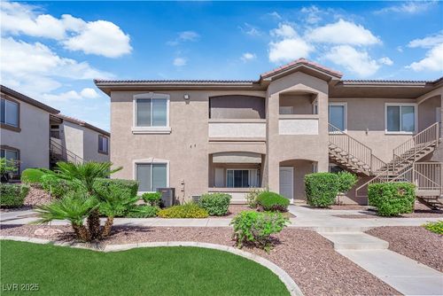 611-2305 W Horizon Ridge Pkwy, Henderson, NV, 89052-5764 | Card Image