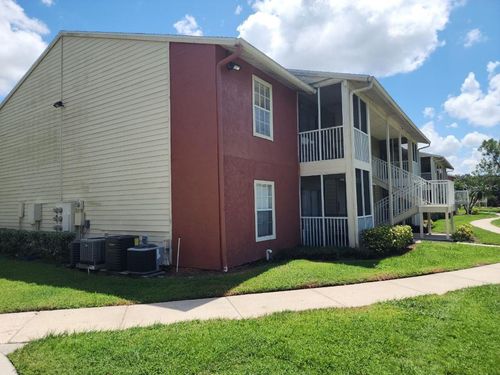 205-209 Lake Brook Circle, BRANDON, FL, 33511 | Card Image