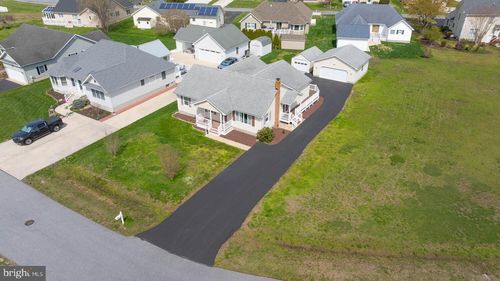 38511 Velta Dr, OCEAN VIEW, DE, 19970-3177 | Card Image