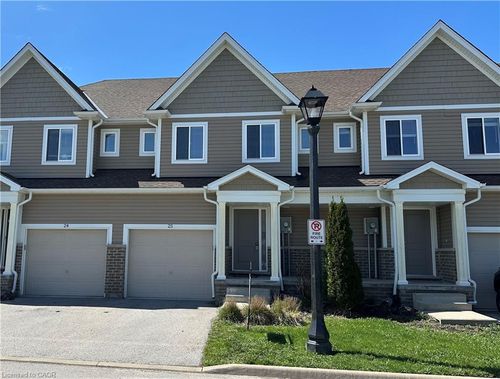 25-60 Canterbury Dr, St Catharines, ON, L2P0E7 | Card Image