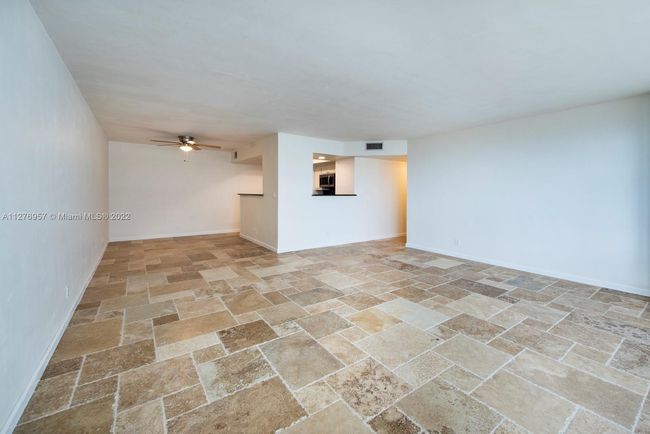 APT-302 - 4010 Galt Ocean Dr, Condo with 2 bedrooms, 2 bathrooms and null parking in Fort Lauderdale FL | Image 11