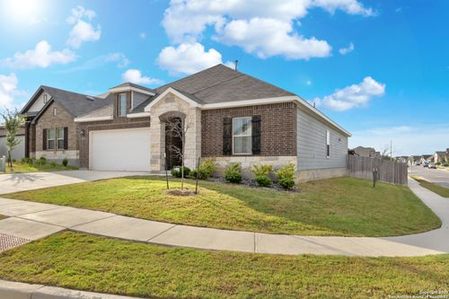 6847 Alaskan Way, Converse, TX, 78109-4498 | Card Image