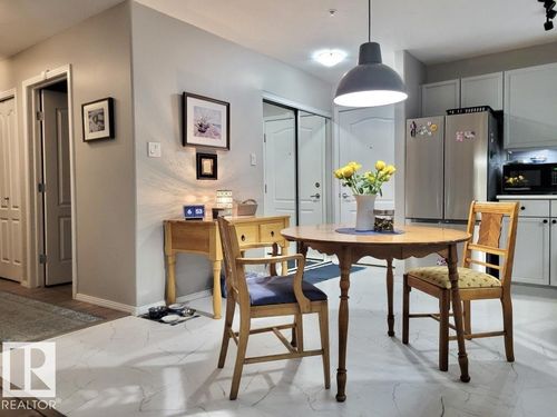 135-592 Hooke Rd Nw, Edmonton, AB, T5A5H2 | Card Image