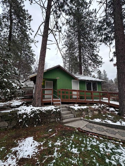 617 S Farr Rd, Spokane Valley, WA, 99206-3594 | Card Image