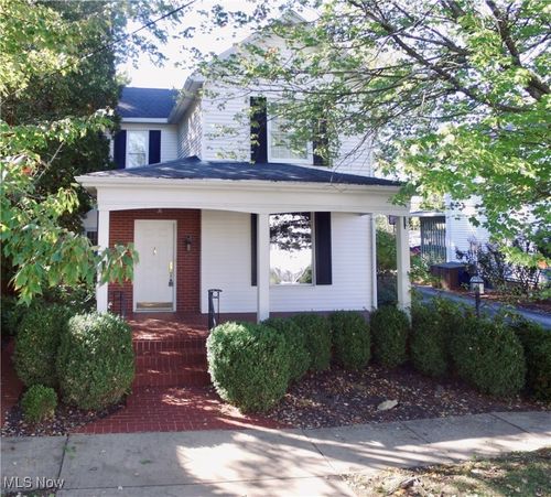 618 Park St, Barnesville, OH, 43713-1155 | Card Image