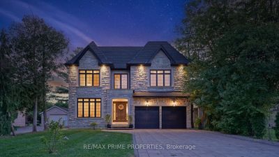 208 Olde Bayview Ave, House other with 4 bedrooms, 6 bathrooms and 8 parking in Richmond Hill ON | Image 1