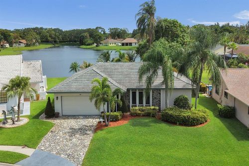86 Las Brisas, Boynton Beach, FL, 33426-8835 | Card Image
