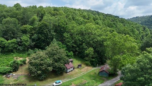 23 Crabapple Run Rd, Mannington, WV, 26582-6340 | Card Image