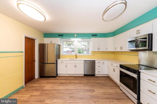 27 S State St, House other with 3 bedrooms, 2 bathrooms and null parking in VINELAND NJ | Image 18