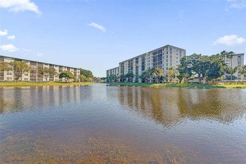 103-2228 N Cypress Bend Dr, Pompano Beach, FL, 33069-5653 | Card Image