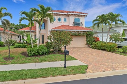 7787 Martino Cir, NAPLES, FL, 34112-2872 | Card Image