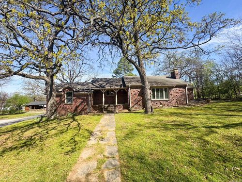2201 S Q St, Fort Smith, AR, 72901-5721 | Card Image