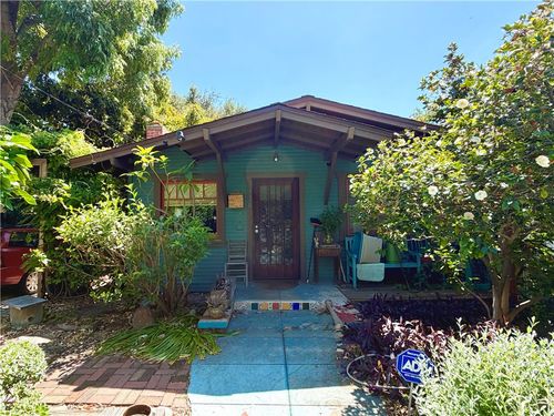 336 W 8th St, Claremont, CA, 91711-4318 | Card Image